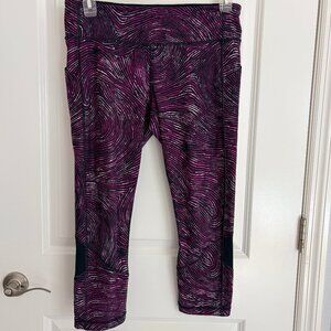 Lululemon Pace Rival Crop Legging in Regal Plum Black Size 10